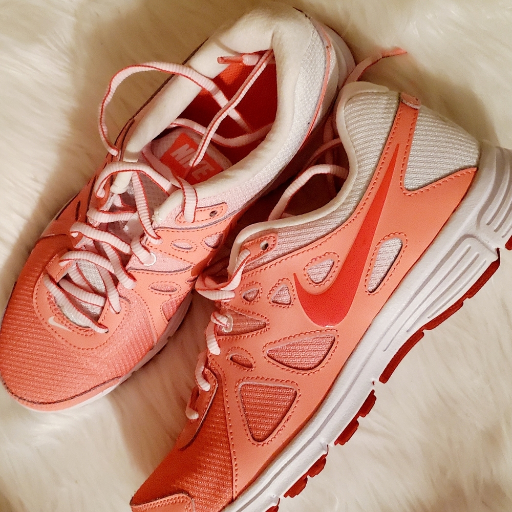 Gym shoes